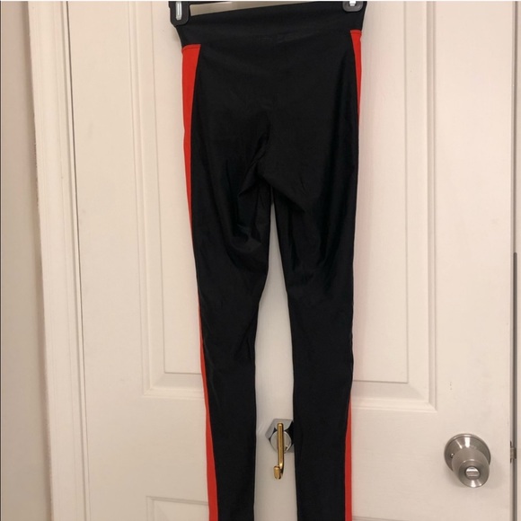 PE Nation Set - Picture 7 of 7